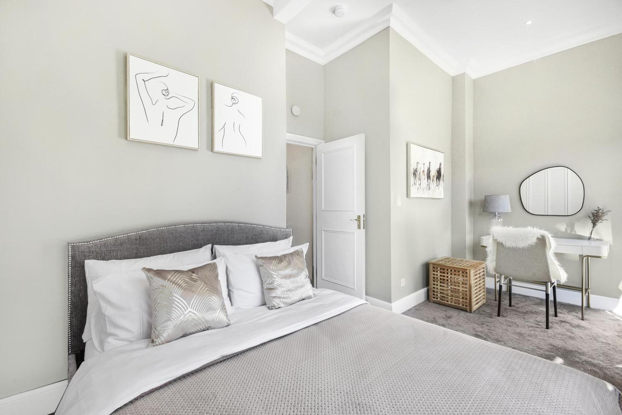 Lovely Large 1 Bed Renovated Flat W Balcony & 600Mb Wifi London Kültér fotó